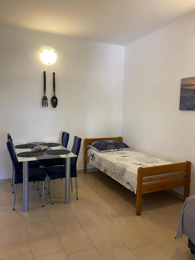 Apartmani Milka Vrsi Zewnętrze zdjęcie